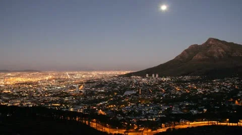 Cape Town, Devilspeak at Moonrise Stock Footage 11300149