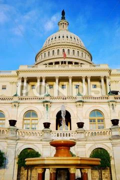 Capitol hill building with fountain, washington dc Stock Photos