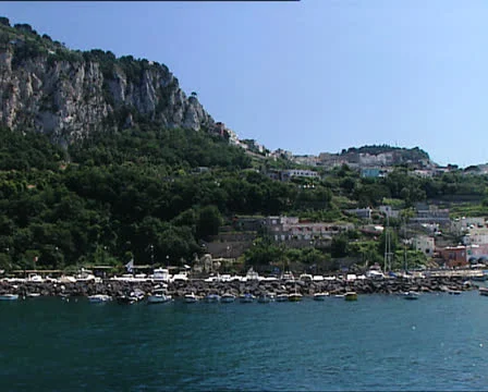 CAPRI port camera boat 動画素材 25054979