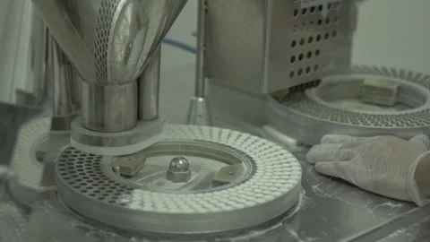 Capsuling Machine for Medicine, 1080p Stock Footage 131616388