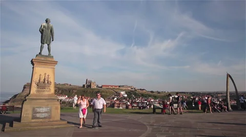 CAPTAIN COOK STATUE &amp;  WHALE BONE ARCH, WHITBY, NORTH YORKSHIRE Stock Footage 46355565