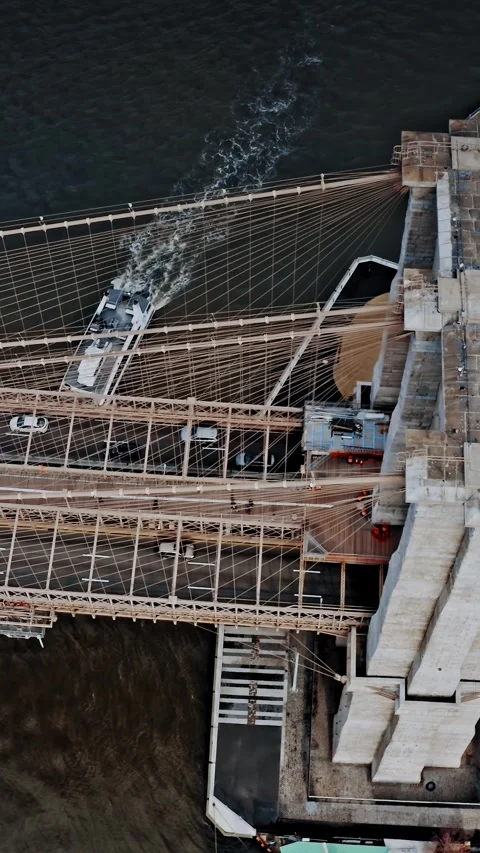 Captivating aerial view of Brooklyn Bridge showcasing iconic architecture Stock Footage 304281076