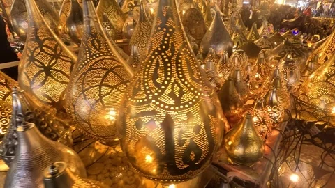 A Captivating Display of Intricately Designed Lanterns Illuminated with Warm 库存影片 330165974