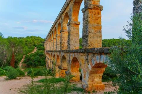 Captivating Sight Of Devil's Bridge Arches Stock-Fotos