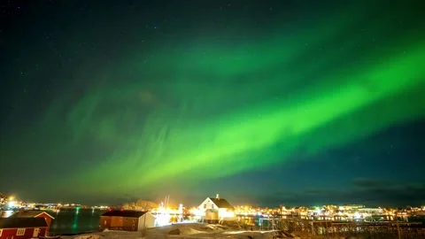 Captivating Time-Lapse of Aurora Borealis and Starry Night Sky. Embark on an 動画素材 334658926
