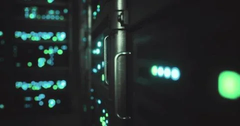 Captivating view of illuminated server racks in a data center at night 库存插图