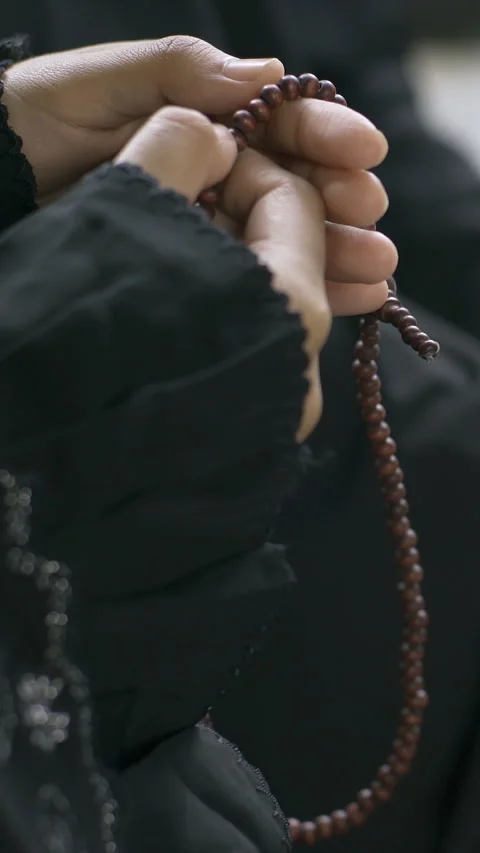 A captivating visuals portraying the unwavering devotion Vídeo Stock 268237605