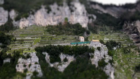 Captured along the Sentieri degli Dei trail in Italy. Stock Footage 304668671
