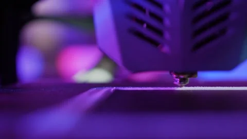 Capturing the Intricate Process of 3D Printing 動画素材 325236012