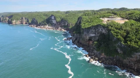 Capturing Waves and Rocks 스톡 동영상 152501536