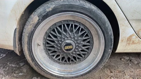 Car alloy wheel Video stock 159015411