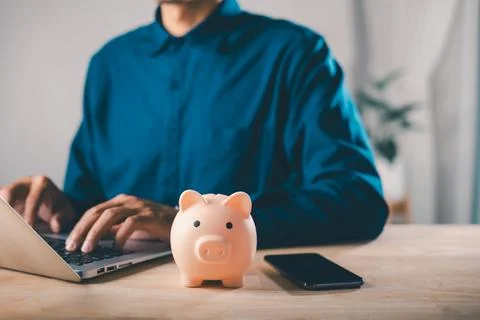 Car bank learning e education financial online money internet savings help .. Foto stock