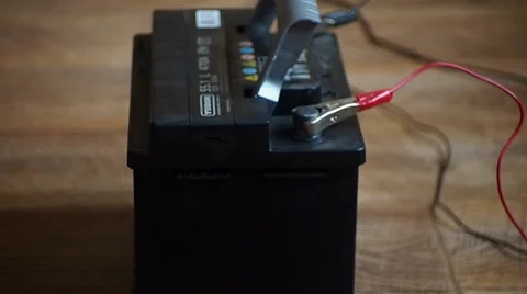 Car battery is charging Vídeo Stock 35341806