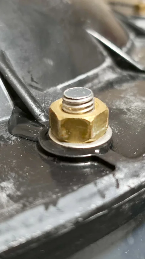 Car battery terminal producing hydrogen gas bubbles Stock-Footage 344987062