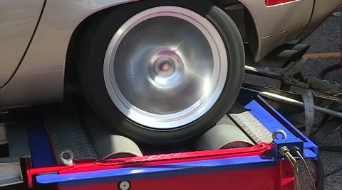 Car being tested on dynamometer 스톡 동영상 58558098