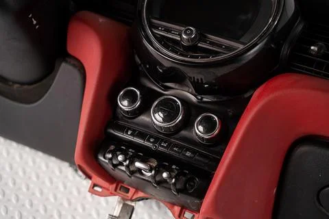 Car climate control dashboard with toggle switches Foto stock