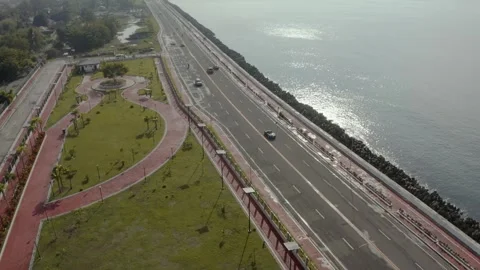 Car in coastal road Video stock 250970490