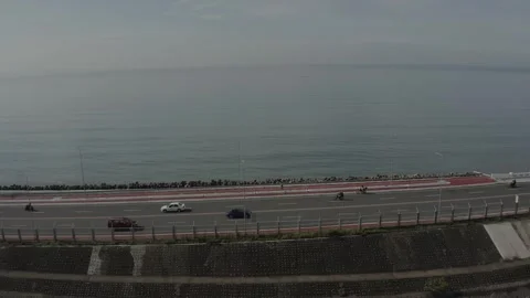 Car in coastal road 動画素材 250970491