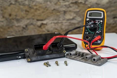 Car control unit with test and pc performance setting 스톡 사진