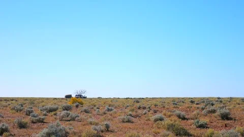 Car In the Desert Video stock 90460349