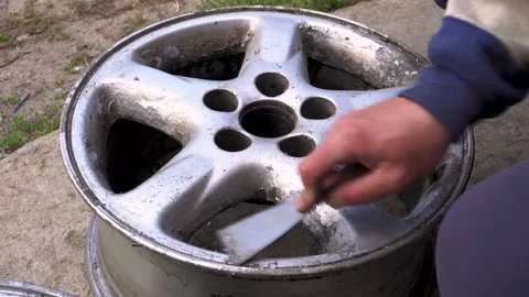 Car disk cleaning 4K Stock-Footage 196735256