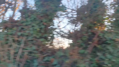 Car Drive Through British Rural Countryside Farms and Landscape Vidéo 324827761