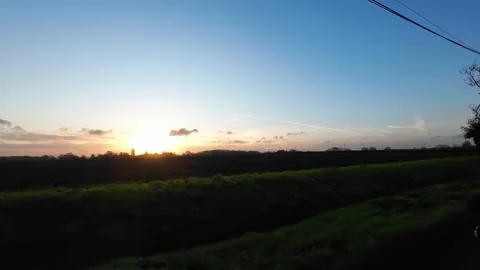 Car Drive Through British Rural Countryside Farms and Landscape Vidéo 324831463