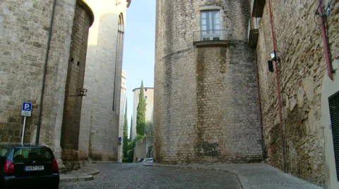 Car drives through monuments in old city Stock Footage 42183147