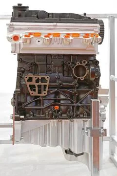 Car Engine Block Car Engine Block in Service Garage Workshop Copyright: xZ... Foto stock