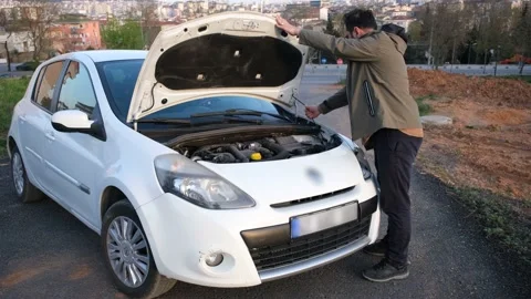 Car engine failure Stock Footage 195283779