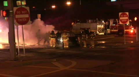 Car on fire 8 Stock-Footage 755283