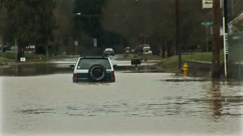 Car flood. River flooding. Stock Footage 37165251