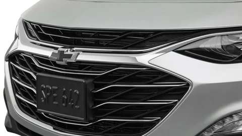 Car grille with emblem close up Silver Ice Metallic 2019 Chevrolet Malibu LT Stock Footage 160039317