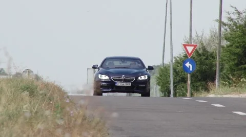 Car on the horizon Video stock 46124172