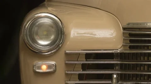 Car lights flashing Stock Footage 56514034