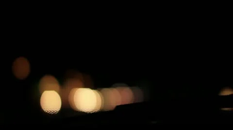 Car lights at night Vidéo 18096419