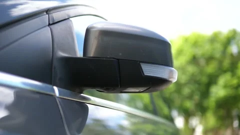 A car mirror twitching and folding Video stock 311770331