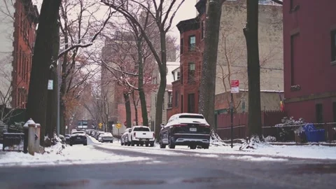 Car Passing Through the Streets of Brooklyn Heights Stock Footage 301648722