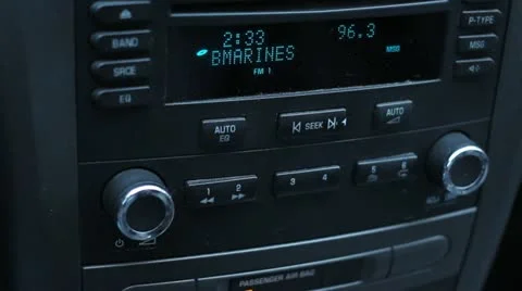 Car radio knobs and buttons 스톡 동영상 18172949