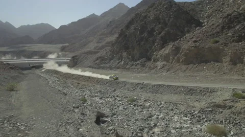 Car rally through mountains 動画素材 65188016