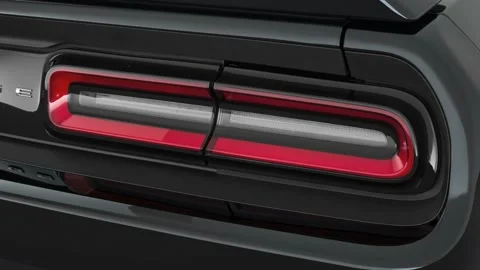 Car red tail light close up Pitch Black Clearcoat 2017 Dodge Challenger GT Vidéo 159931542