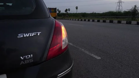 Car right side indicator flashing Video stock 156990471