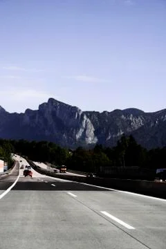 Car on the road Stock-Fotos