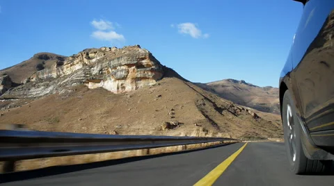 Car on roadtrip Video stock 53085570