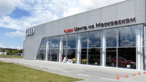 Car salon audi Stock Footage 78303563