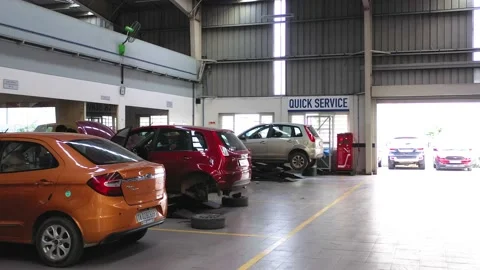 CAR SERVICE CENTRE Stock Footage 153294059