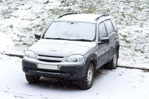 Car in the snow Stock Photos
