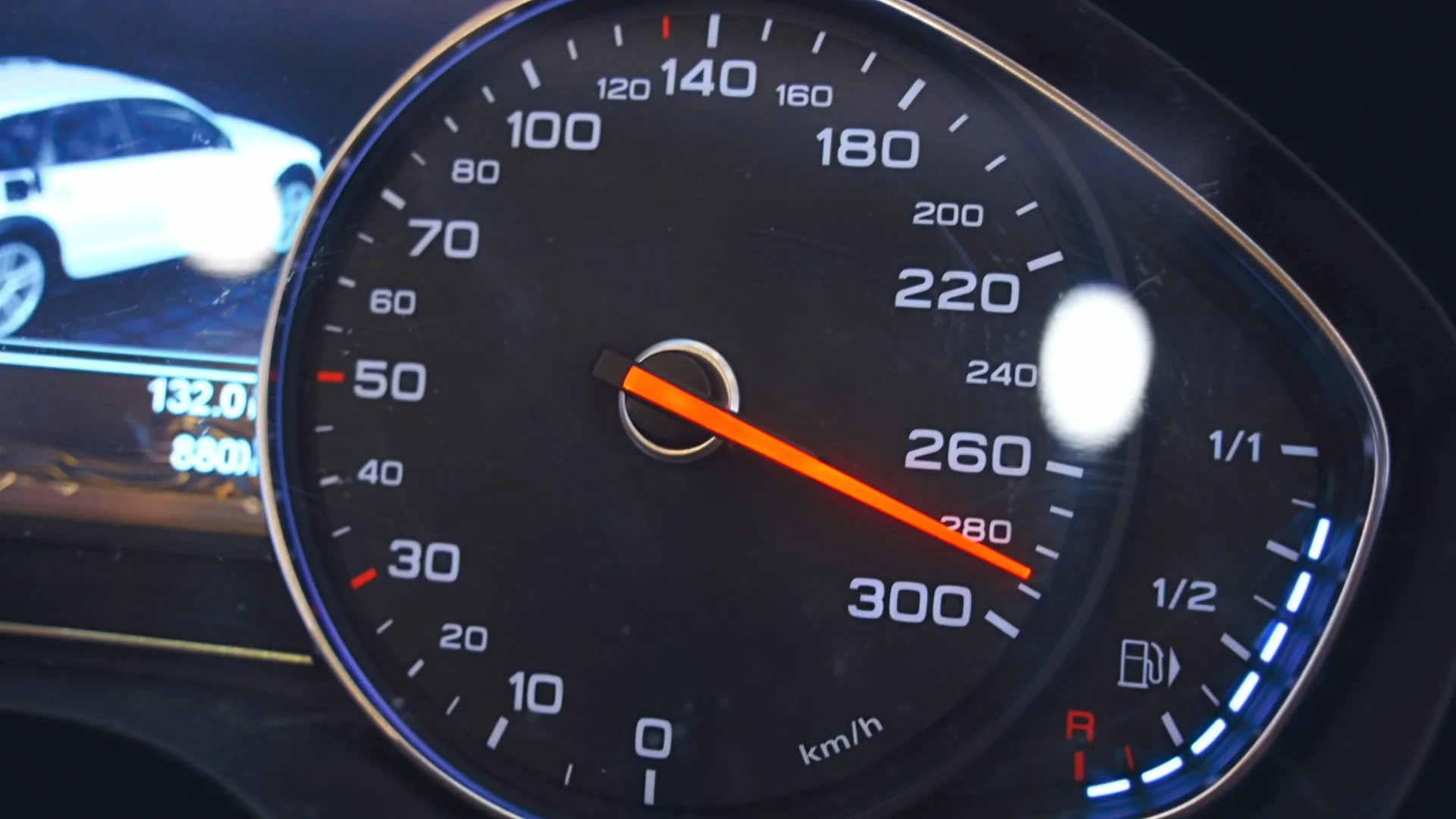 Макс скорость машины. Спидометр 300 км/ч. Спидометр Nissan 260 км. Speedometer 400 km/h. Спидометр 400km/h Jaguar.