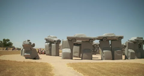 Car Stonehenge Wide 動画素材 228846053