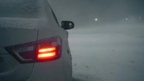 The car stopped to wait out the bad weather 動画素材 170111397